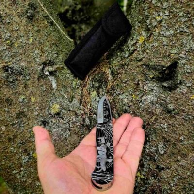 Unikalus lenktinis peilis – gamtos dvasios ir funkcionalumo derinys