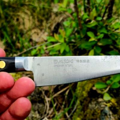 Restauruotas japoniškas “Misono” virtuvės peilis – išskirtinė kokybė ir preciziškumas