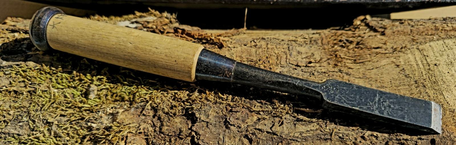 Japoniškas rankų darbo kaltas 14 mm – Shirogami super plienas