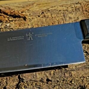 J.A. Henckels International „Santoku“ peilis