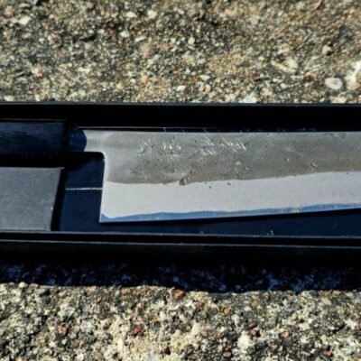 Aogami Super 64 HRC šefo peilis – tikslumas ir meistrystė nuo pirmo panaudojimo