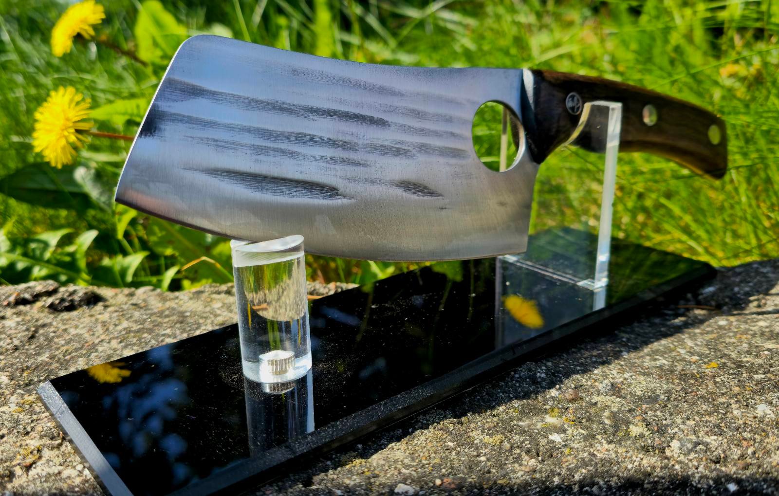 Vienas peilis – daugybė paskirčių virtuvėje ir lauke