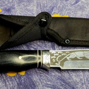 „Kandar“ universalus peilis su graviruotu 420 plieno ašmeniu