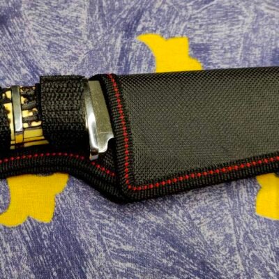 Stiprus universalus peilis su 4 mm storio geležte – pasirengęs įvairiems darbams gamtoje ir buityje