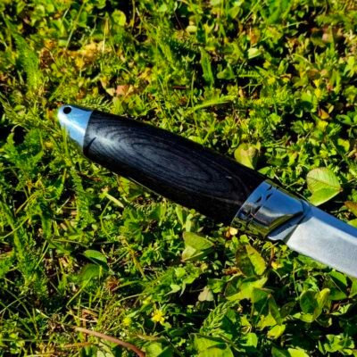 Kompaktiškas ir tvirtas – M390 plieno kolekcinis peilis su charakteriu