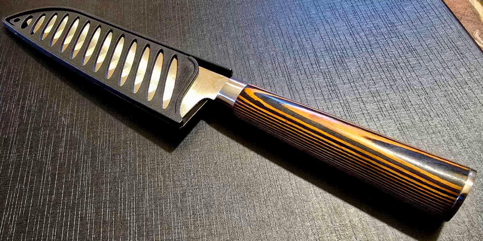 Santoku tipo virtuvinis peilis – 440C plienas