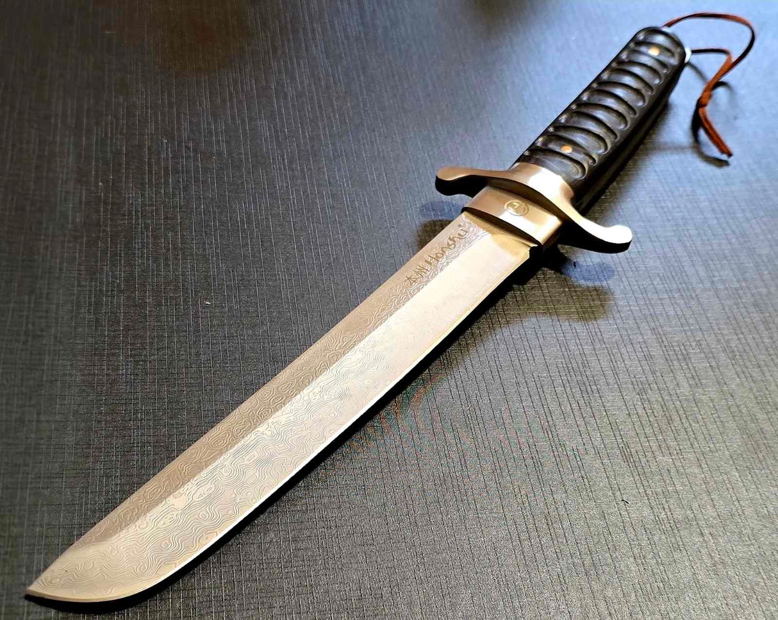 Galingas laminuoto damasko plieno puskardis