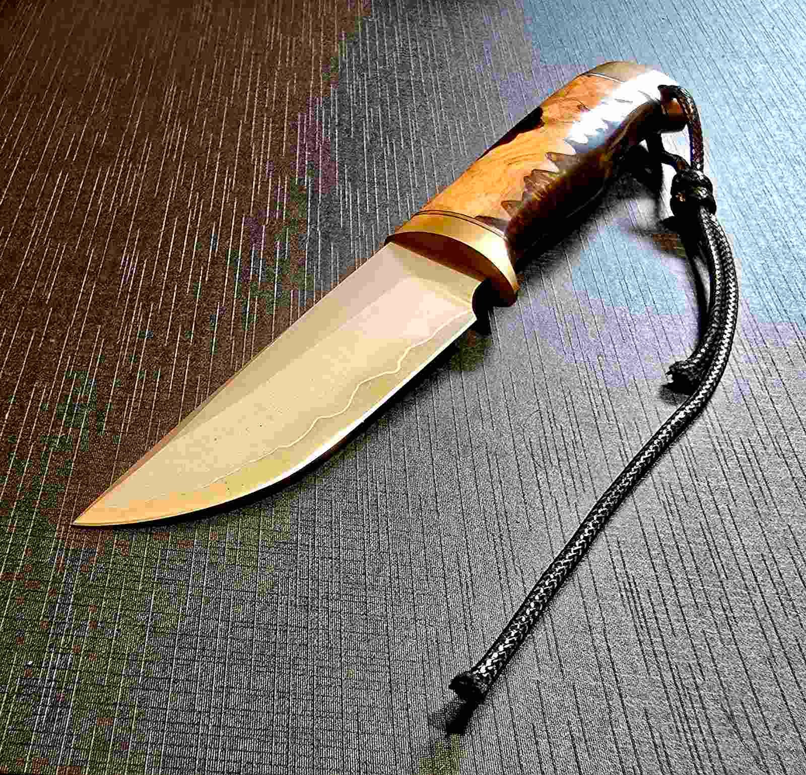 Japoniškas SKD-11 peilis su išskirtine rankena
